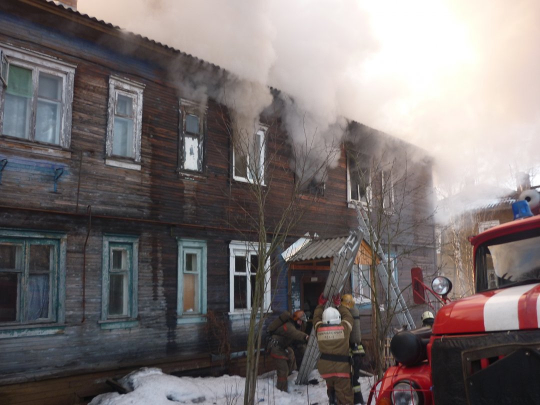 Пожарно-спасательные подразделения выезжали на пожар в Коношском районе